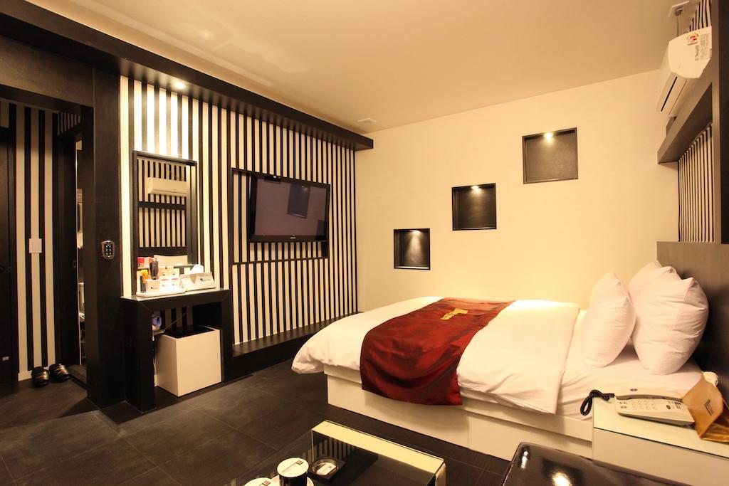 Hotel Pharaoh Seul Esterno foto