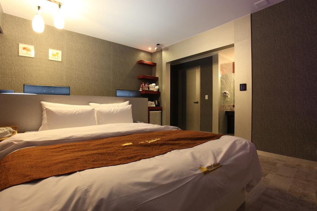 Hotel Pharaoh Seul Esterno foto