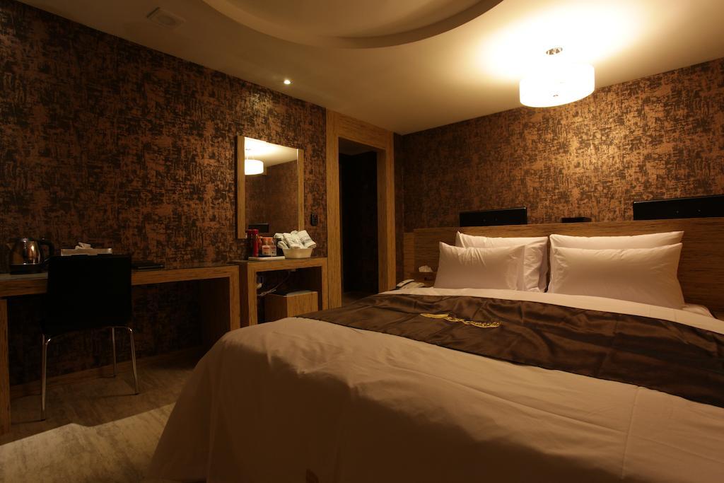 Hotel Pharaoh Seul Esterno foto